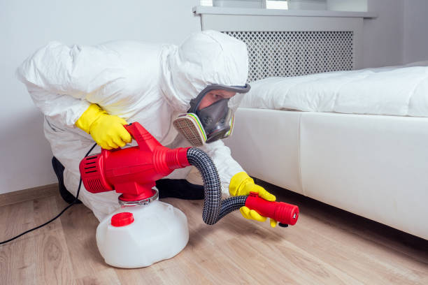 Best Wildlife Control Services  in Greilickville, MI